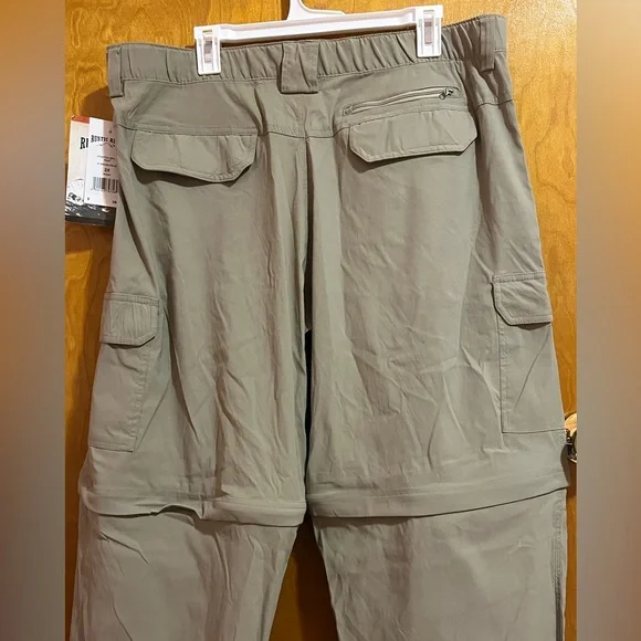 NEW Men’s Rustic Ridge Olive Green Convertible Zip-Off Hiking Cargo Pants. 2X. - Picture 11 of 16